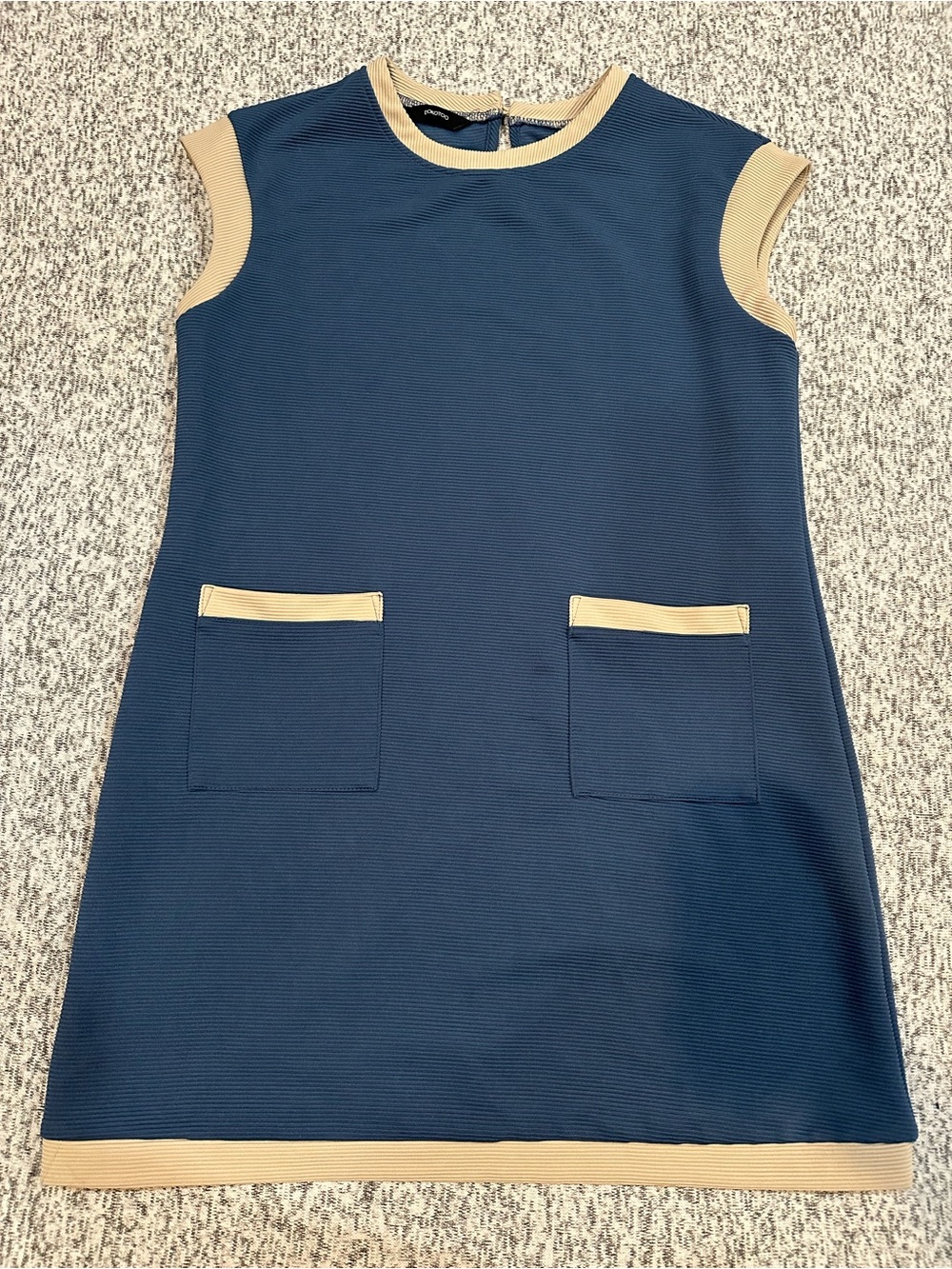 Dokotoo Ladies Blue Dress with Beige Trim - Classic Contrast Pocket Dress. EUC.